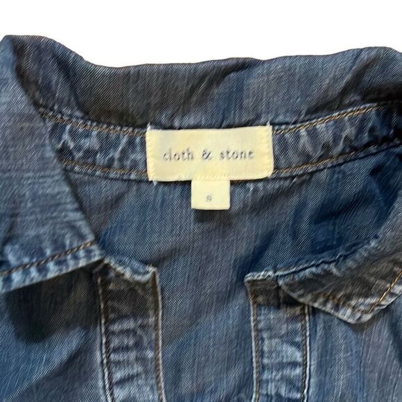 Cloth and stone denim popover size small - Picture 2 of 3